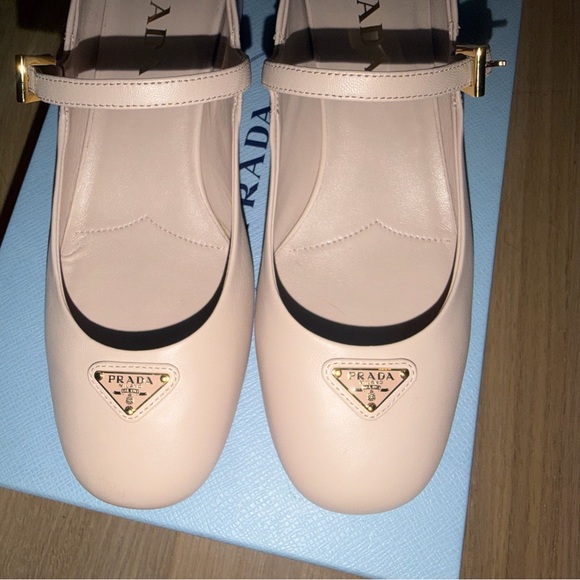 Prada Women's Beige Mary Jane Shoes - Picture 2 of 7